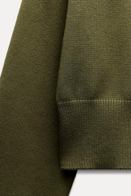 Il knit che unisce forza ed eleganza-Prendi 2, paghi 1