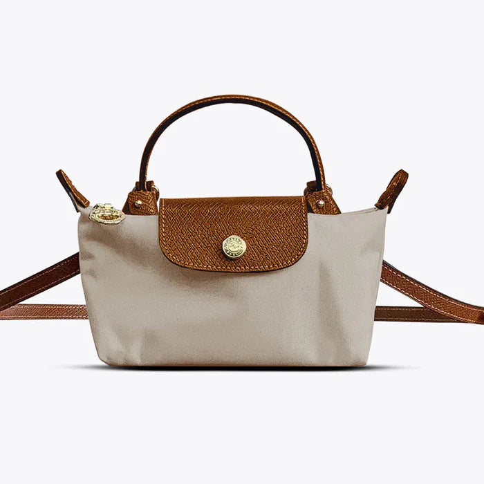 The Versatile Crossbody Bag