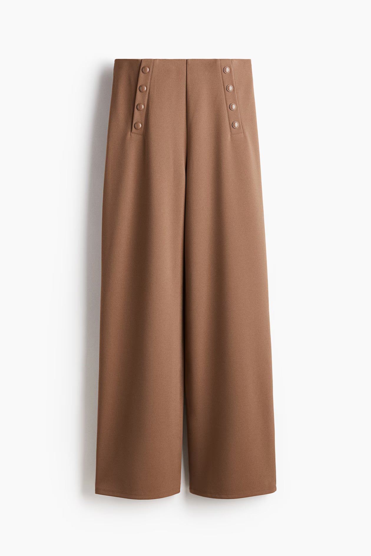 Trousers with button closure