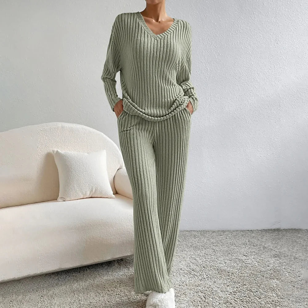 2 Piece Ribbed Lounge Set