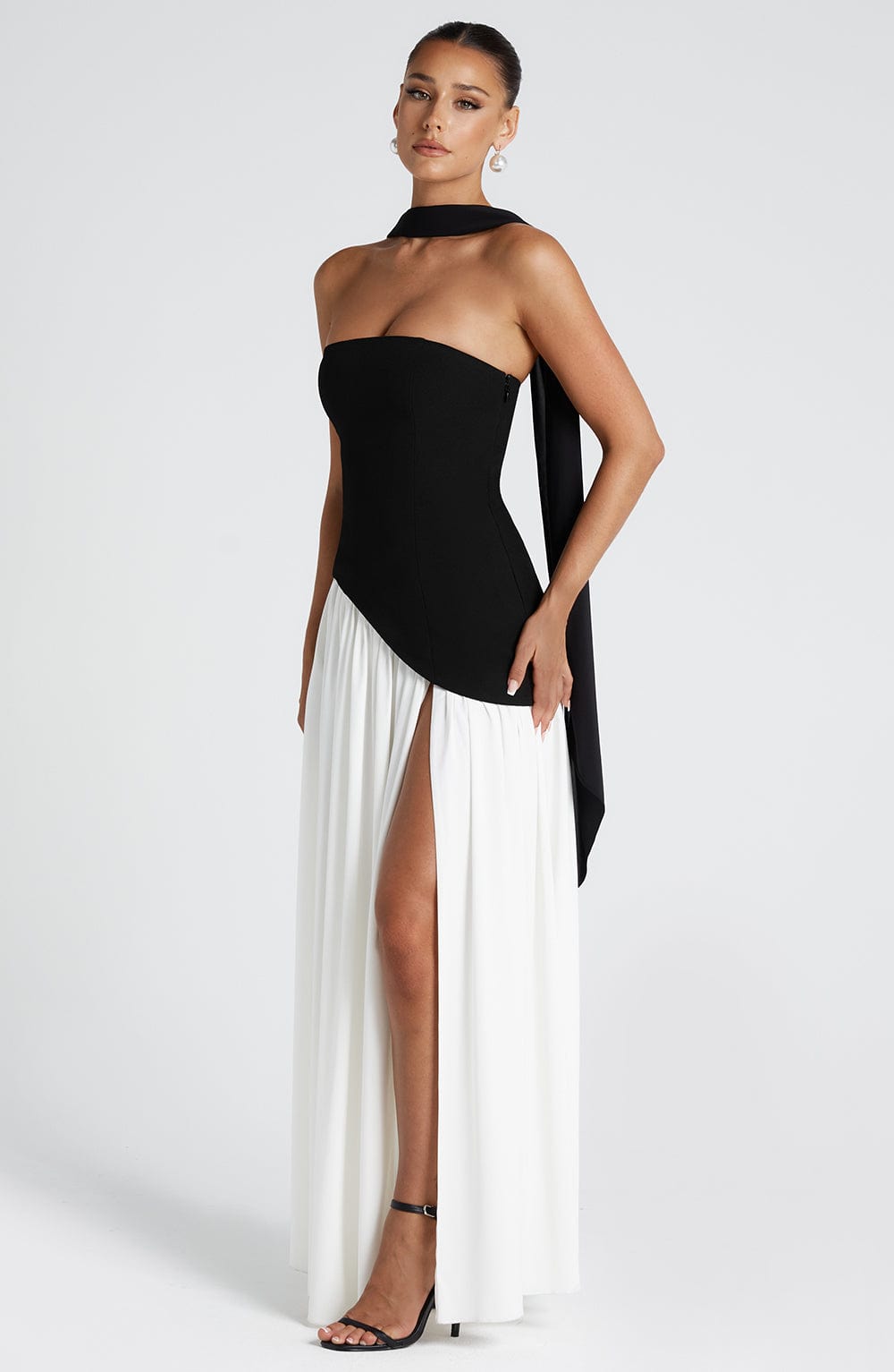 Elira Maxi Dress Elegant & Effortless All Day Style